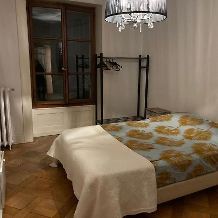Bel Appartement City Center Женева Екстериор снимка