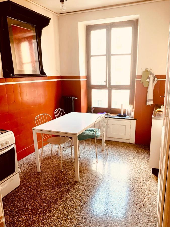 Bel Appartement City Center Женева Екстериор снимка